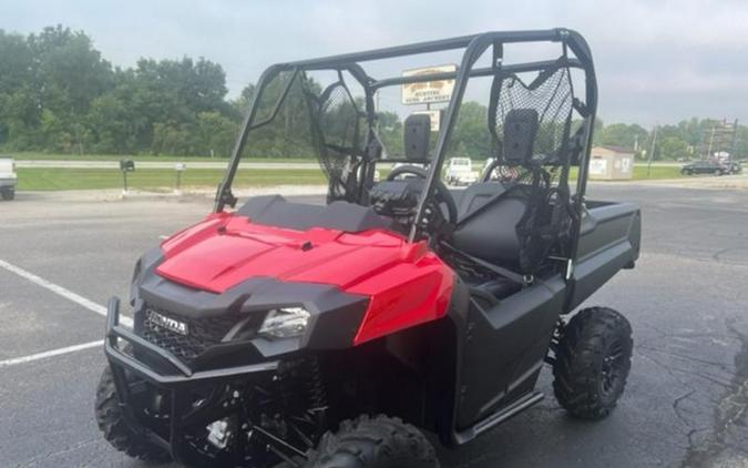 2025 Honda® Pioneer 700 Deluxe