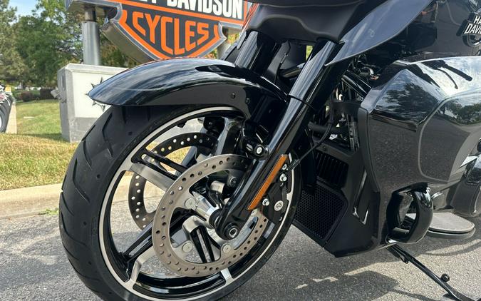 2025 Harley-Davidson Street Glide® Ultra