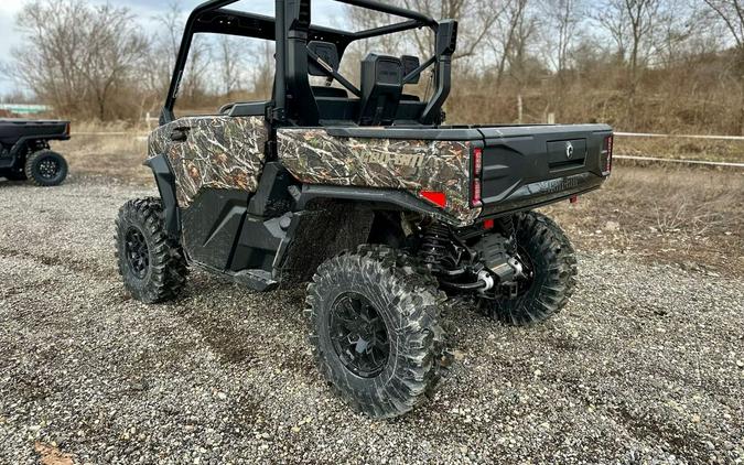 2026 Can-Am Defender X mr with Half Doors HD11