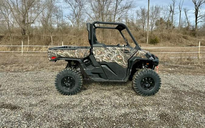 2026 Can-Am Defender X mr with Half Doors HD11