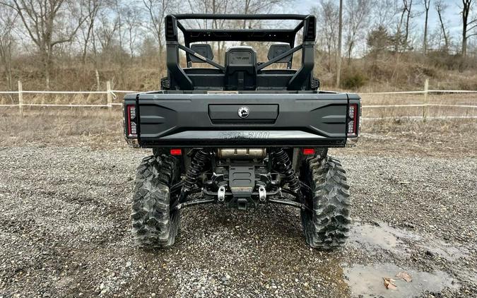 2026 Can-Am Defender X mr with Half Doors HD11