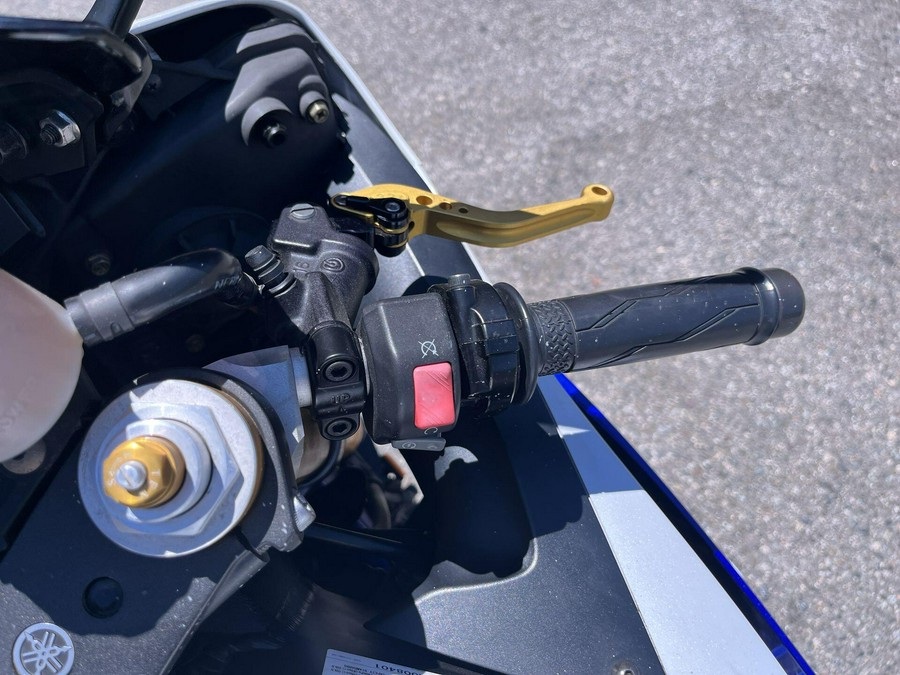 2014 Yamaha YZF-R6 CA