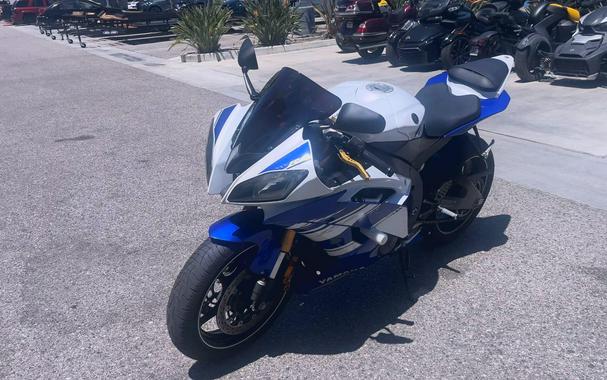 2014 Yamaha YZF-R6 CA