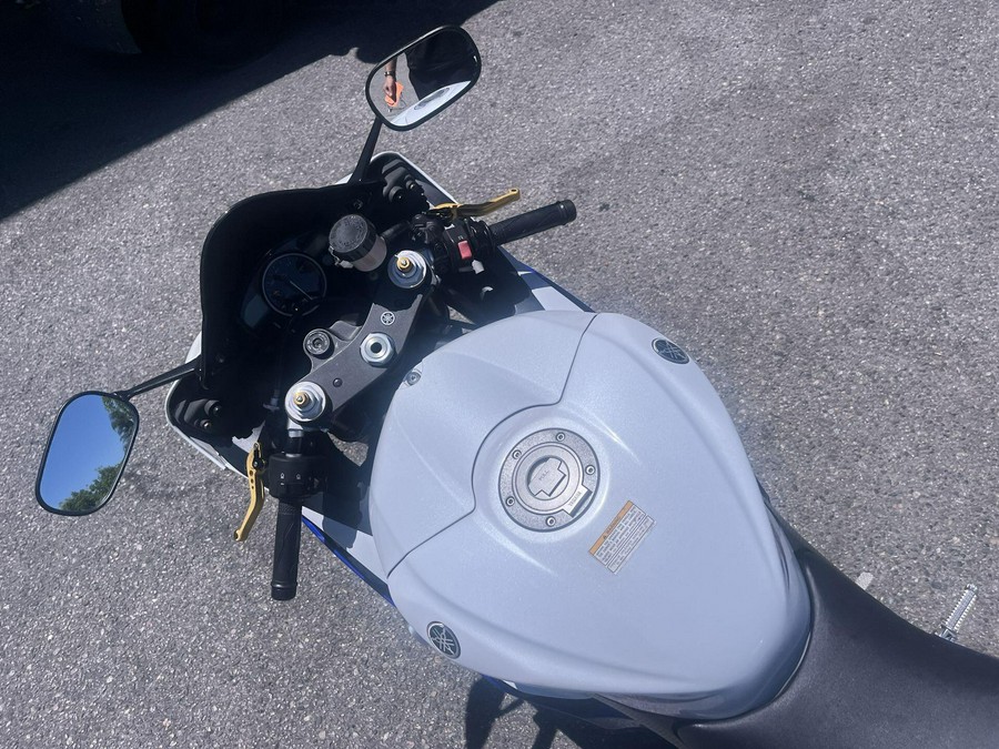 2014 Yamaha YZF-R6 CA