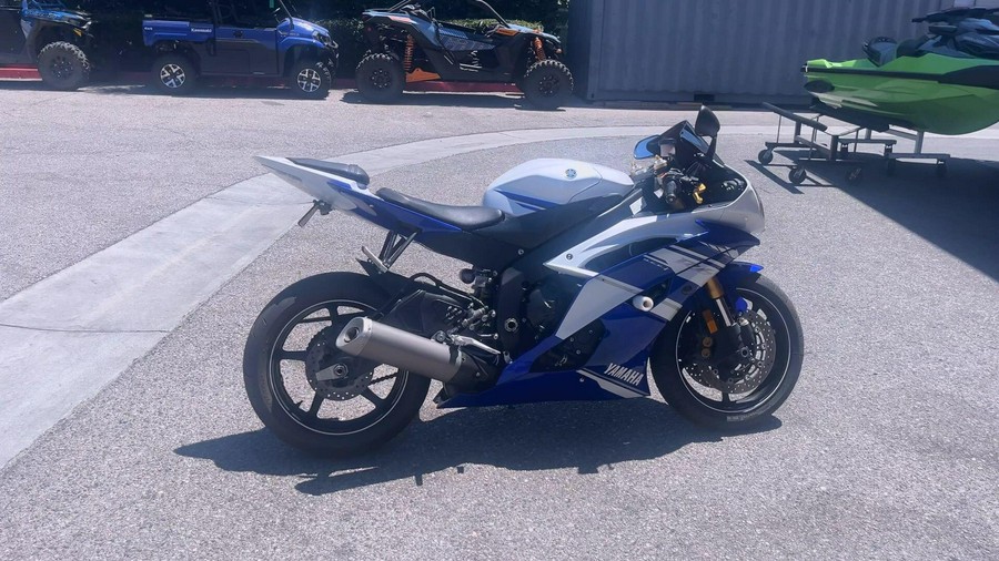 2014 Yamaha YZF-R6 CA