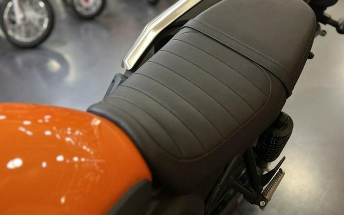 2023 Honda SCL500