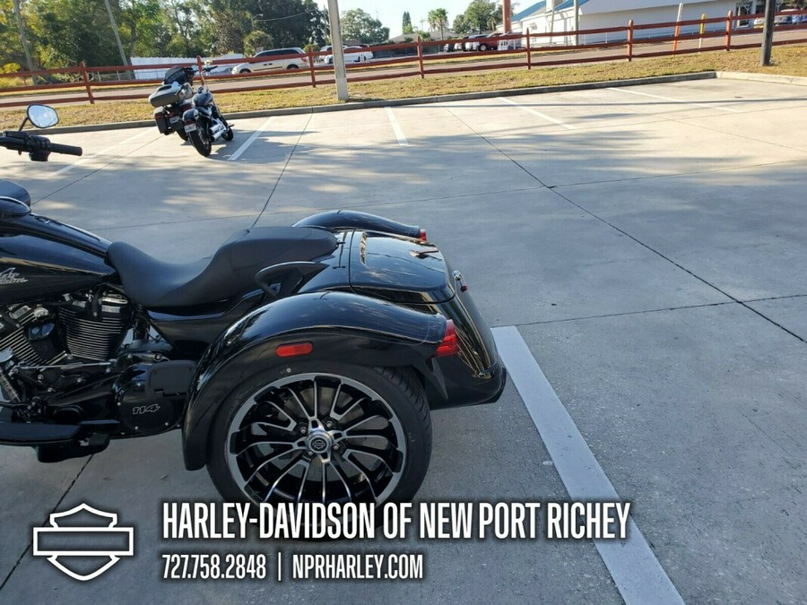 2023 Harley-Davidson Road Glide 3