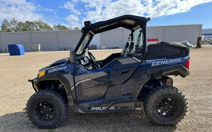 2022 Polaris® General 1000 Deluxe