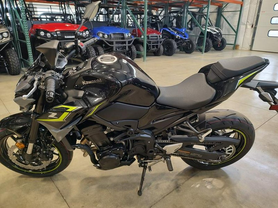 2024 Kawasaki Z900 ABS