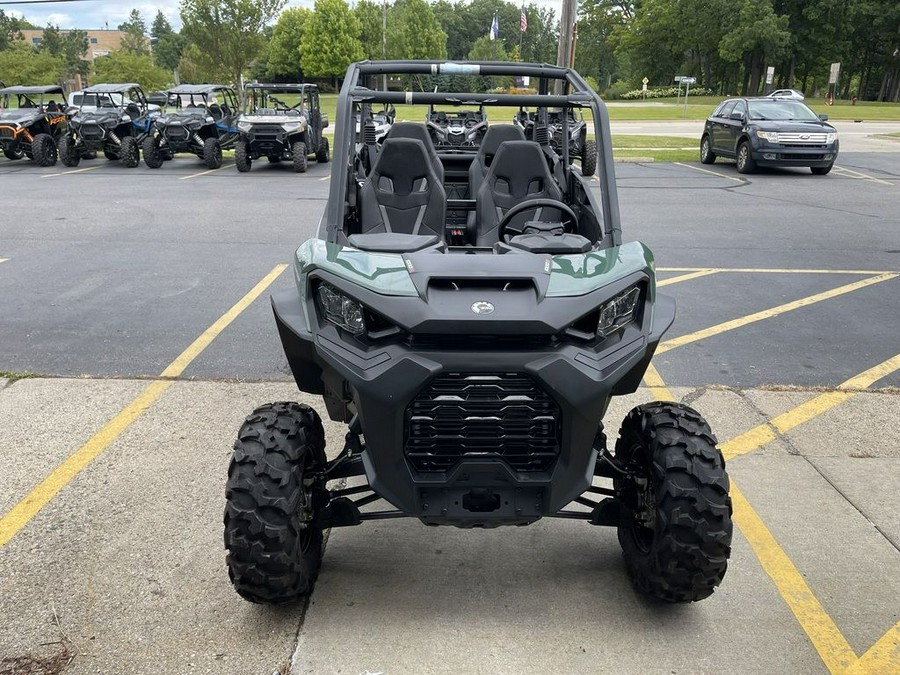 2024 Can-Am® Commander MAX DPS 1000R