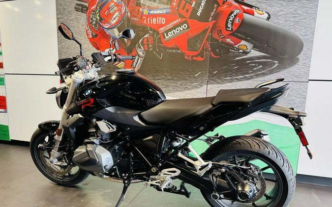 2022 BMW R 1250 R Black Storm Metallic