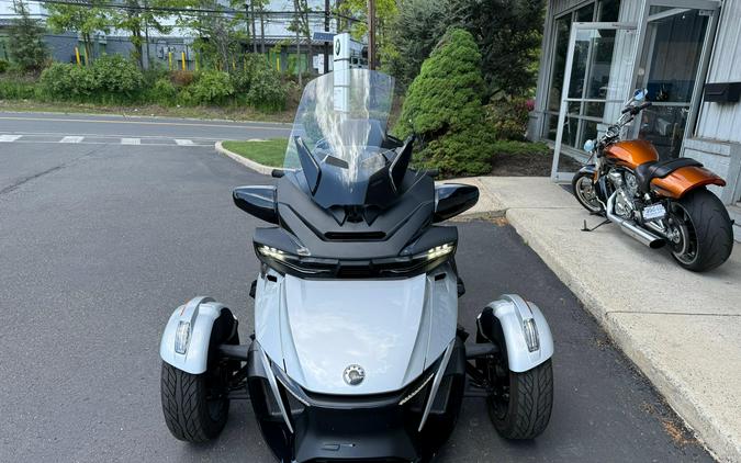 2023 Can-Am Spyder RT Limited