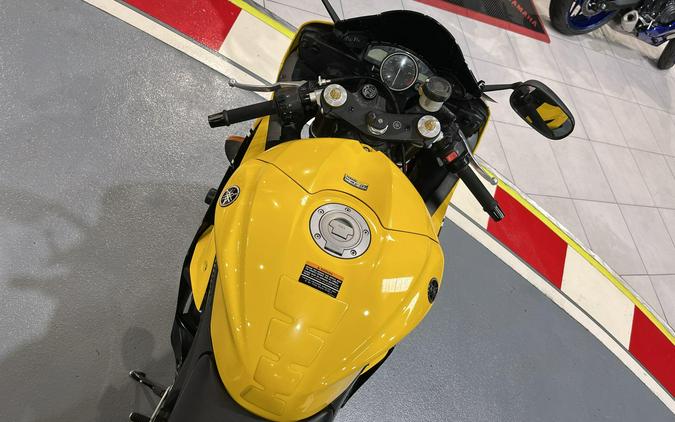 2016 Yamaha YZF-R6 CA