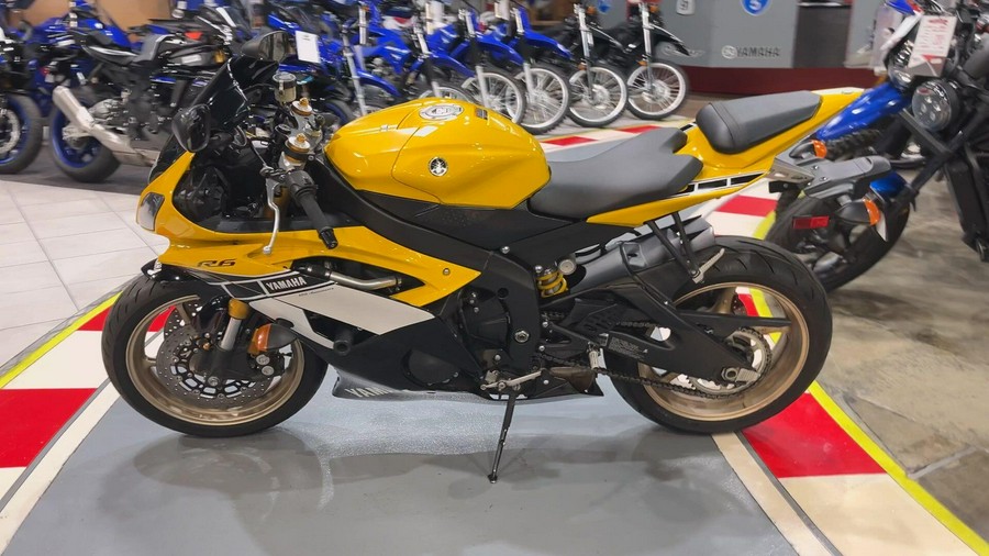 2016 Yamaha YZF-R6 CA