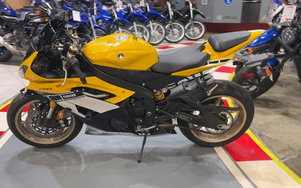 2016 Yamaha YZF-R6 CA