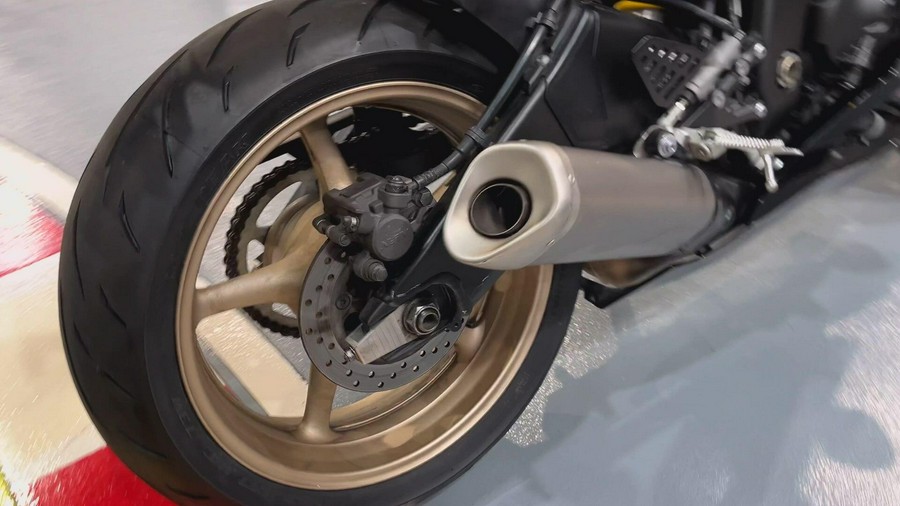 2016 Yamaha YZF-R6 CA