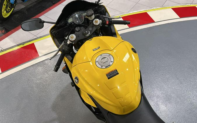 2016 Yamaha YZF-R6 CA