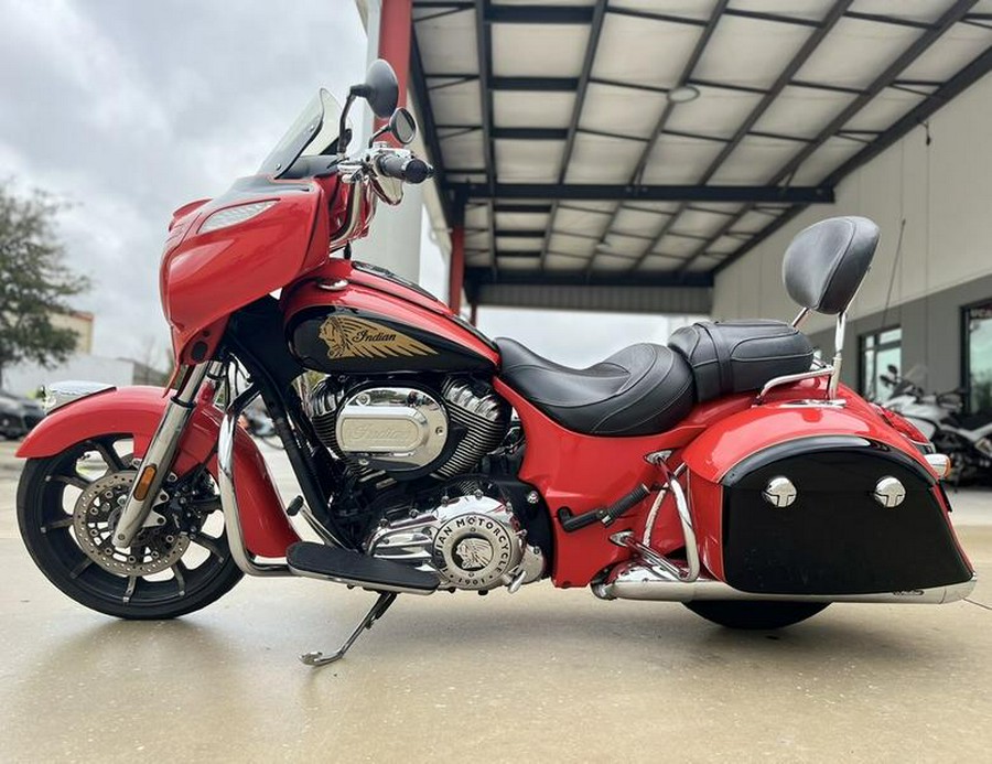 2017 Indian Motorcycle® Chieftain® Limited Wildfire Red over Thunder Black