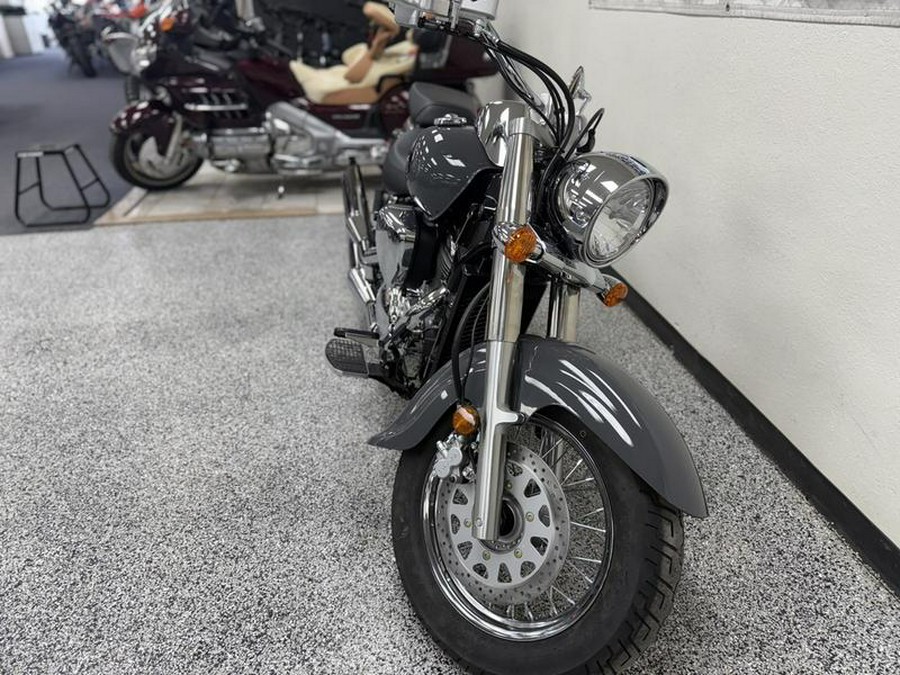 2025 Suzuki Boulevard C50