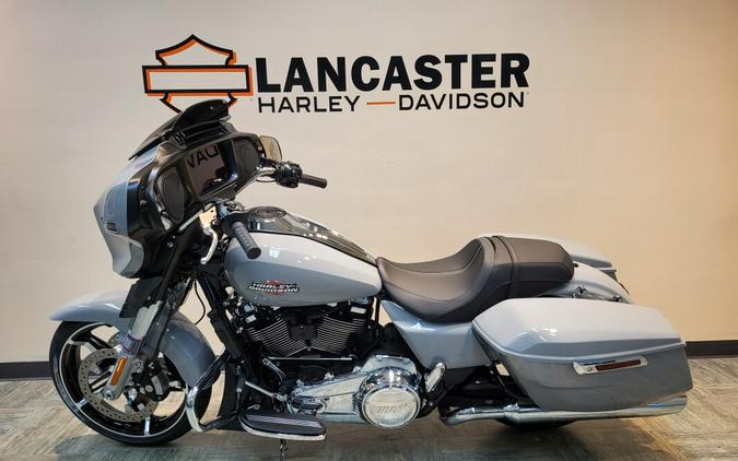2025 Harley-Davidson® Street Glide® Billiard Gray FLHX