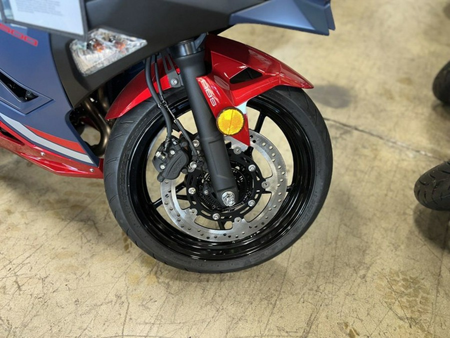 2026 Kawasaki Ninja 500 ABS Metallic Matte Twilight Blue