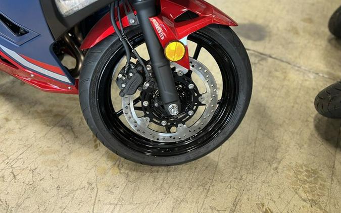 2026 Kawasaki Ninja 500 ABS Metallic Matte Twilight Blue