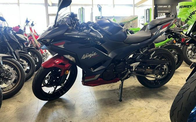 2026 Kawasaki Ninja 500 ABS Metallic Matte Twilight Blue