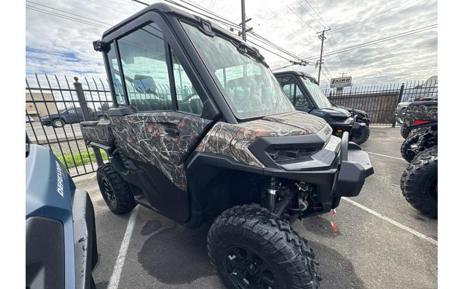 2026 Can-Am DEFENDER XT CAB HD11