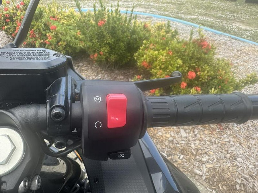 2019 Kawasaki Ninja® 400 ABS Metallic Spark Black