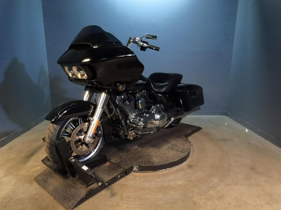 2016 Harley-Davidson Street Glide Special Black Denim