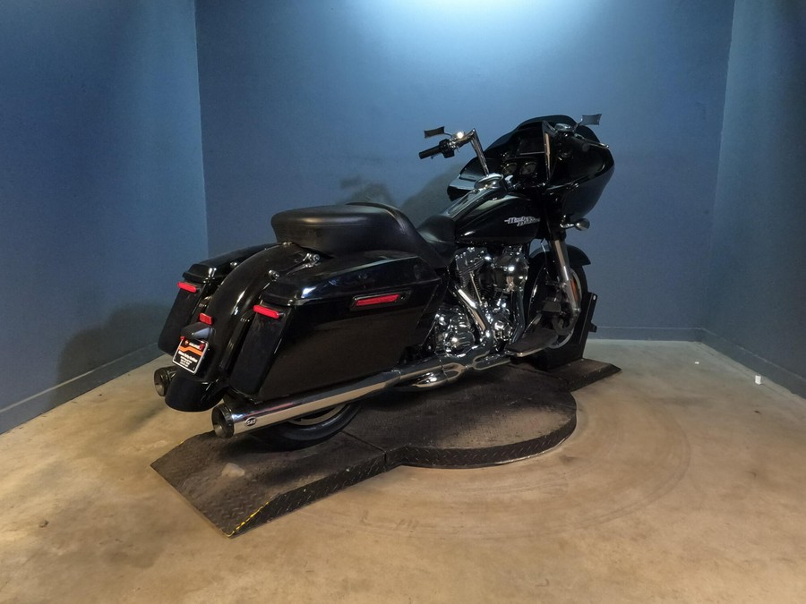2016 Harley-Davidson Street Glide Special Black Denim