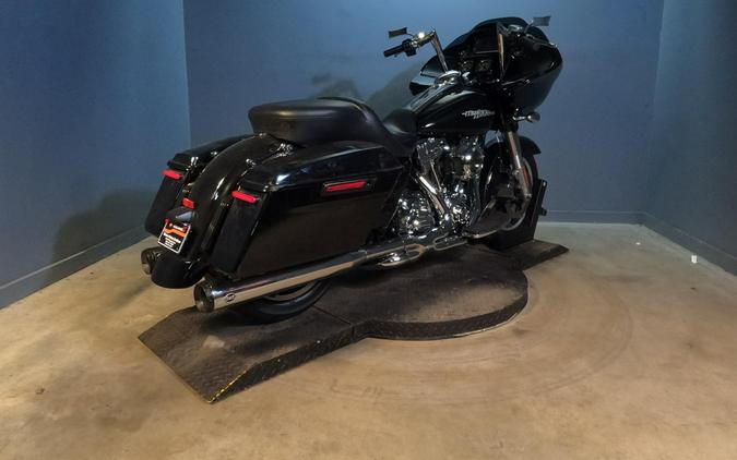 2016 Harley-Davidson Street Glide Special Black Denim