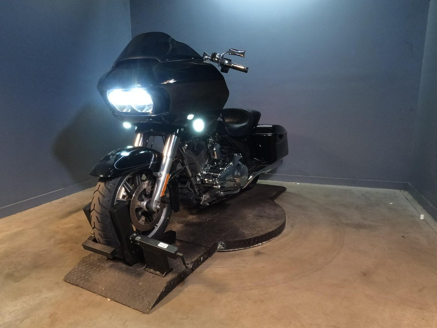 2016 Harley-Davidson Street Glide Special Black Denim