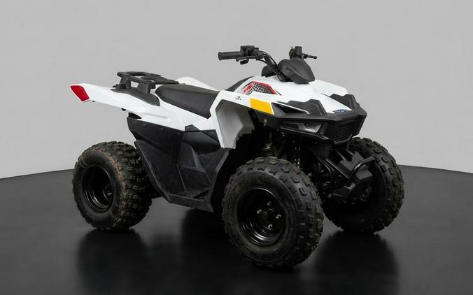2021 Polaris Outlaw 70 EFI Bright White/Indy Red - D10572A