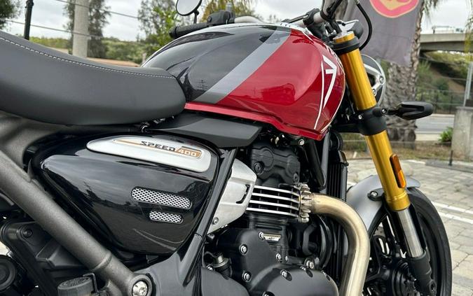 2024 Triumph Speed 400 Carnival Red / Phantom Black