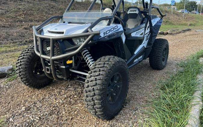 2015 Polaris® RZR® XP 1000 EPS White Lightning