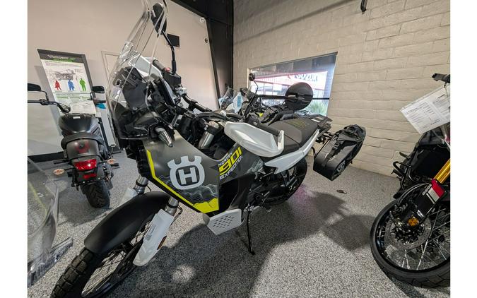 2025 Husqvarna Motorcycles Norden 901 Expedtion