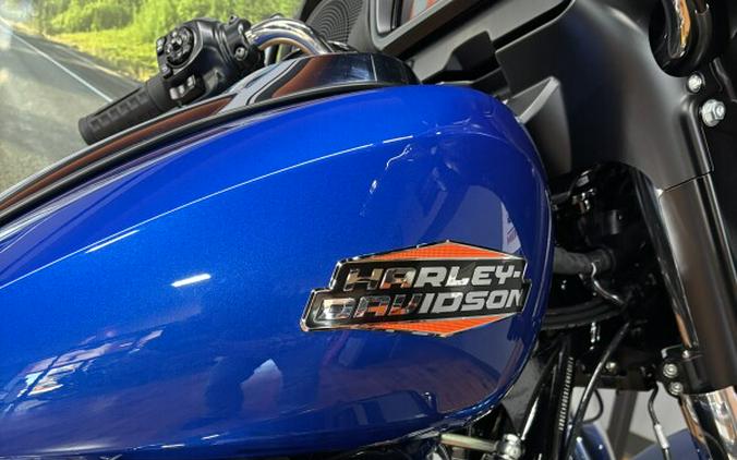 2025 Harley-Davidson® Street Glide™ BLUE BURST