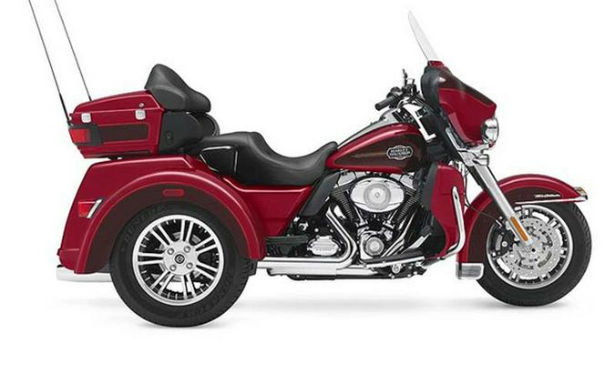 2012 Harley-Davidson FLHTCUTG - Tri Glide Ultra Classic