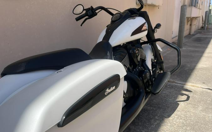 2020 Indian Motorcycle Springfield Dark Horse White Smoke