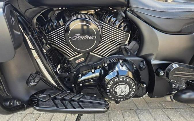 2021 Indian Motorcycle® Roadmaster® Dark Horse® Thunder Black Smoke