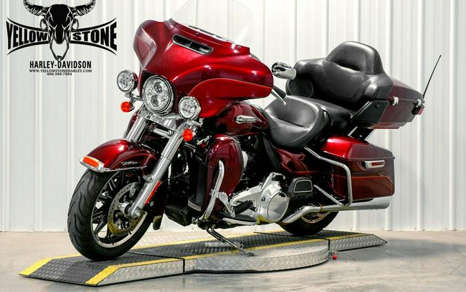 2016 Harley-Davidson Electra Glide Ultra Classic Two-Tone Myster