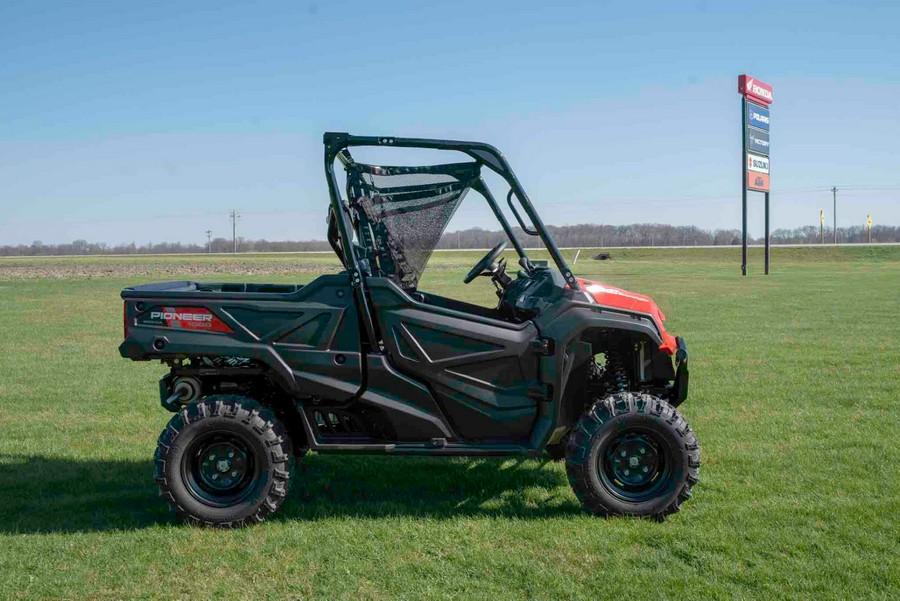 2024 Honda Pioneer 1000