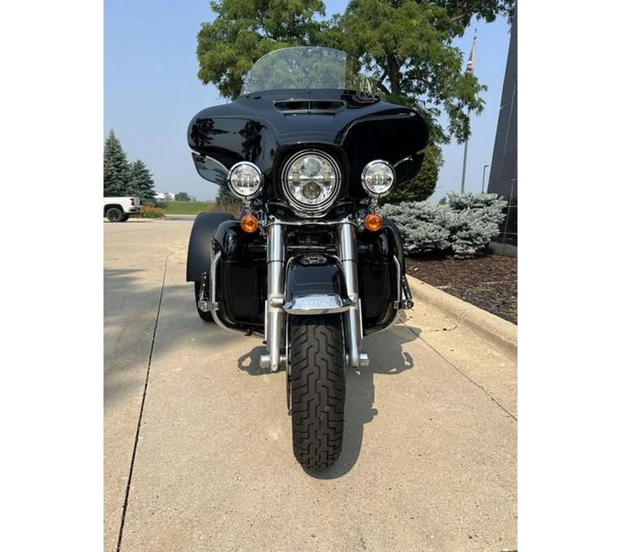 2023 Harley-Davidson® FLHTCUTG - Tri Glide® Ultra
