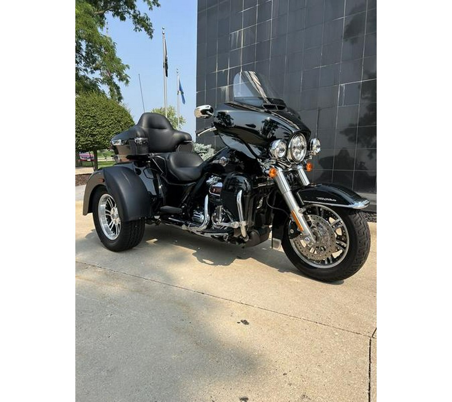 2023 Harley-Davidson® FLHTCUTG - Tri Glide® Ultra