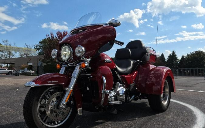 2021 Harley-Davidson Tri Glide Ultra FLHTCUTG