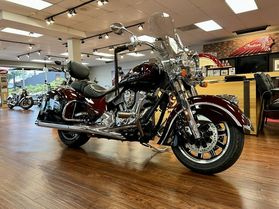 2021 Indian Motorcycle® Springfield® Maroon Metallic/Crimson Metallic