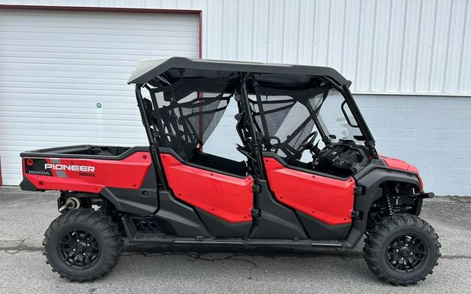 2024 Honda Pioneer 1000-6 Deluxe Crew