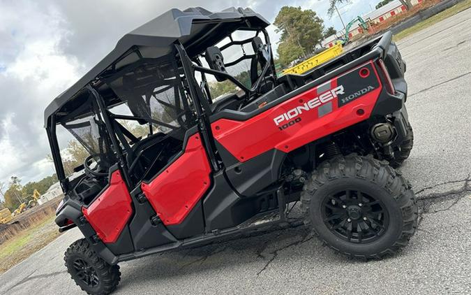 2024 Honda Pioneer 1000-6 Deluxe Crew