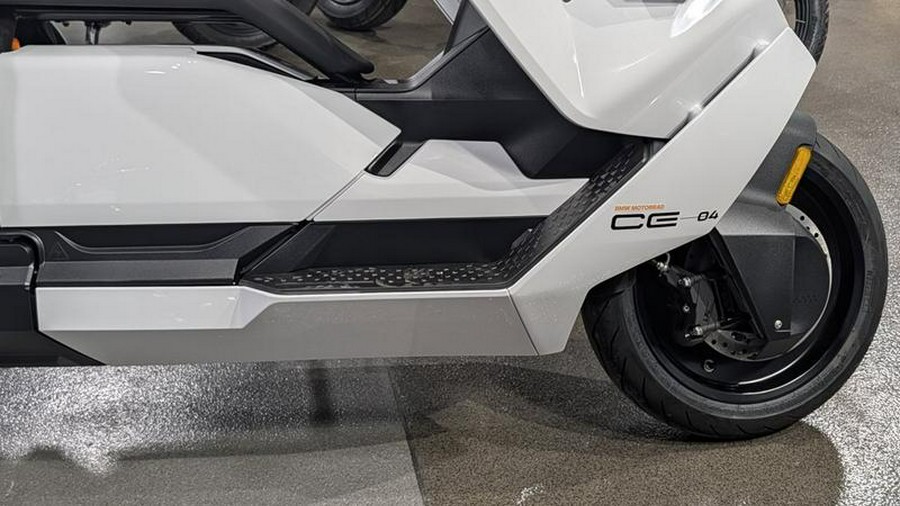 2025 BMW CE 04 Light White